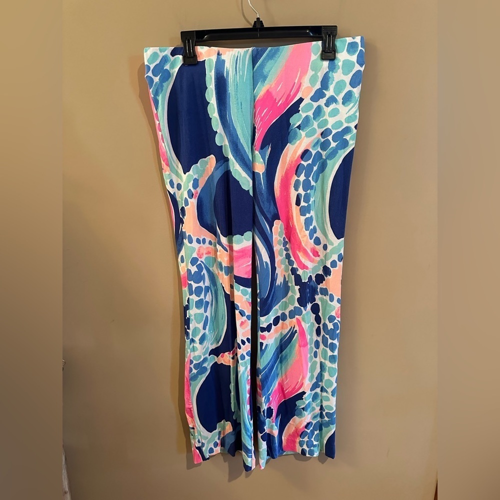 Lilly Pulitzer Georgia May Palazzo
Ocean jewels Wide Leg Pants Size
L